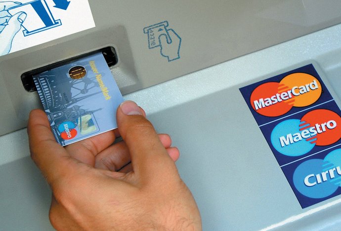 Photo Skimming – bankomaty pod paľbou