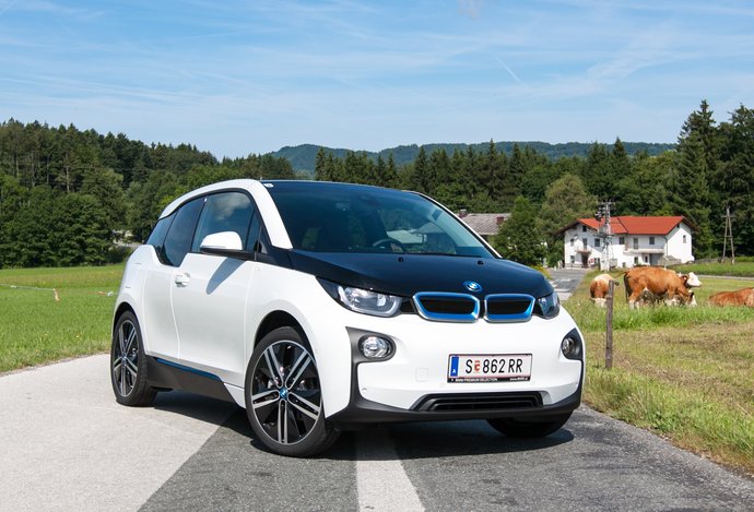 Photo BMW i3: Elektromobil do mestskej prevádzky