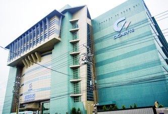 Photo Výroba základných dosiek v megatovárni GIGABYTE v Nanpingu