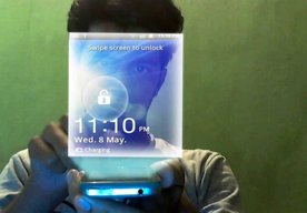Photo Samsung si nechal patentovať smartfón zobrazujúci hologramy