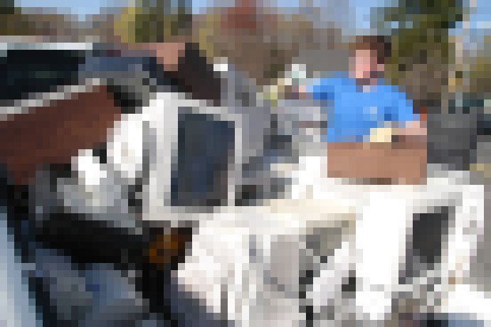 Photo Prieskum: Väčšina Slovákov má doma starý a pomalý počítač, najradšej by chceli 14