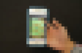 Photo Kryt HandyCase urobí iPad a iPhone priehľadným. Môžete ich ovládať zozadu