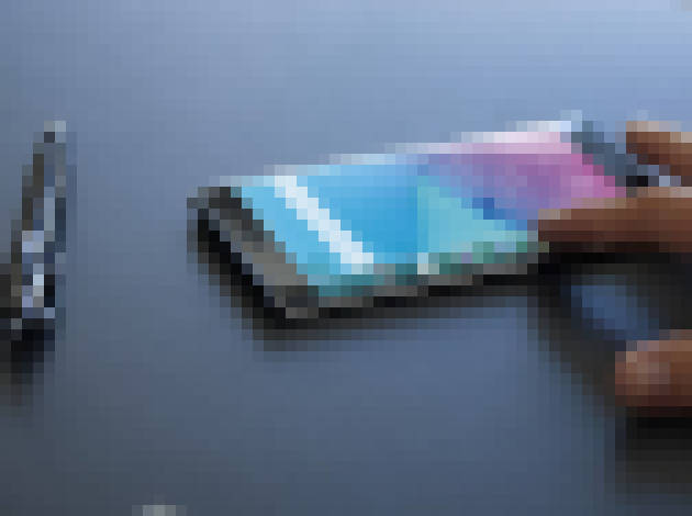 Photo Samsung Galaxy S6 má byť dostupný v dvoch verziách. Ponúkne displej zaoblený z oboch strán