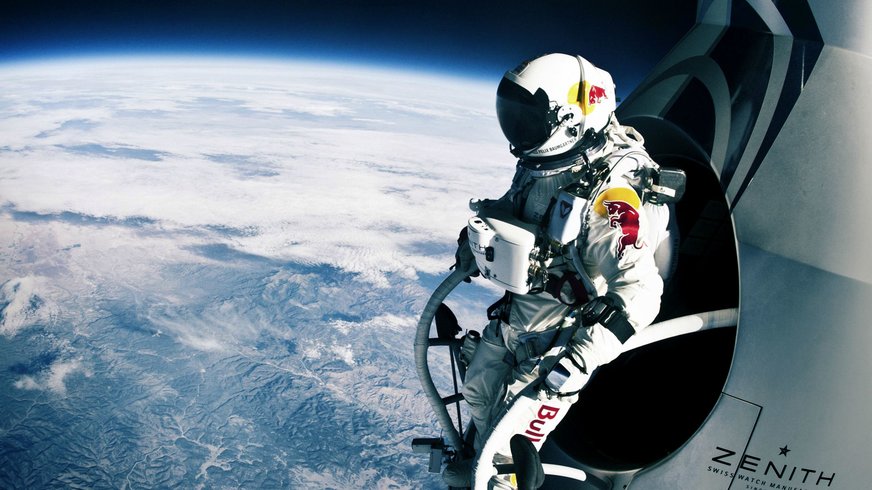 Nextech | Baumgartnerov skok zo stratosféry tak ako to videl on. Video  treba vidieť.