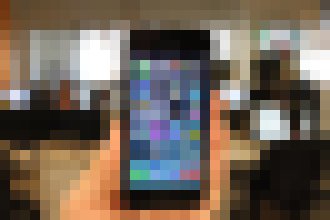 Photo Colníci na bratislavskom letisku zaistili falošné telefóny iPhone