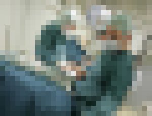 Photo Britskí chirurgovia úspešne voperovali celú panvu vytlačenú na 3D tlačiarni