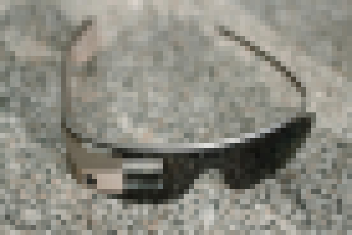Photo Test: Sú Google Glass z hľadiska EMG žiarenia väčšia hrozba pre zdravie ako smartfón?
