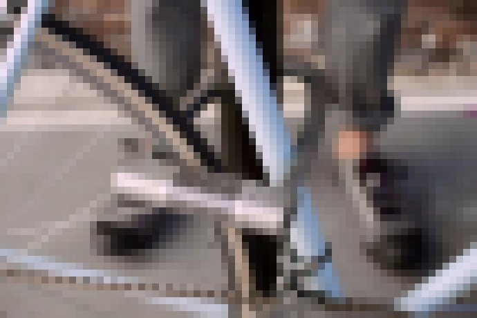 Photo Skylock je super moderný zámok na bicykel. Komunikuje s telefónom a privolá pomoc v prípade nehody