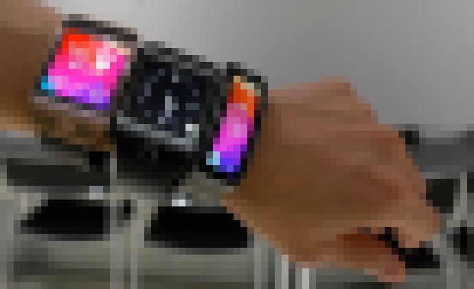 Photo Samsung pripravuje smart hodinky bez potreby pripojenia k telefónu. Budú mať vlastnú SIM kartu. 