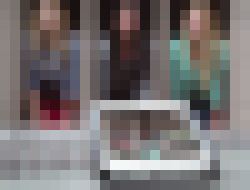 Photo Obal pre iPhone, špeciálne navrhnutý na fotenie selfie. Scénu si pozriete cez iný iPhone