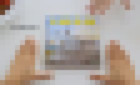 Photo IKEA si robí vtipy z Applu – ponúka svoj bookbook