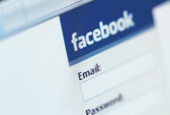 Photo Facebook má miliardu aktívnych používateľov
