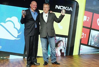 Photo Nokia: Windows Phone situáciu nezlepšuje, Android zatiaľ stále odmieta