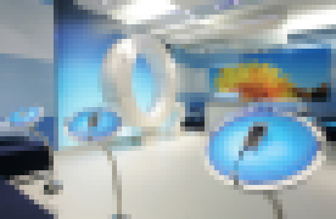 Photo V Nemecku štartujú platby z mobilu na mobil. Funguje to aj bez NFC.