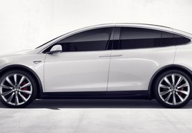 Photo Model X je najlacnejší elektromobil od Tesly. Vybrať si možno z troch verzií
