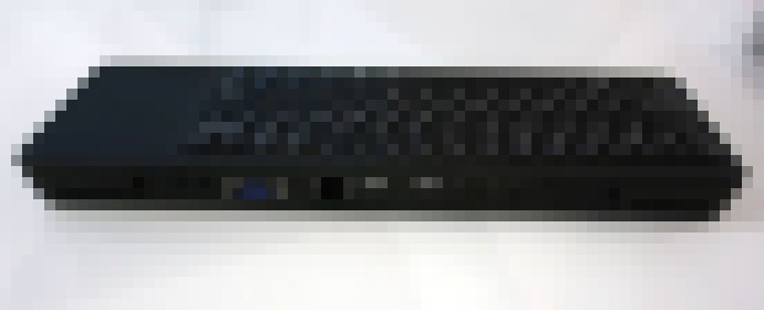 Photo Zaujímavý nápad. Počítač s Windows 10 zabudovaný do sklopnej klávesnice