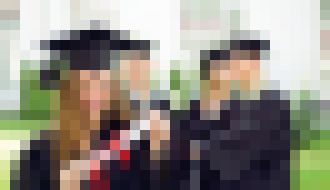 Photo Absolventi VŠ očakávajú plat 935 eur. Absolventi FEI STU 1 312 eur mesačne v hrubom 