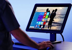 Photo Microsoft bude ponúkať firmám Windows 10 aj ako službu formou predplatného. Kúpili by ste si ho?