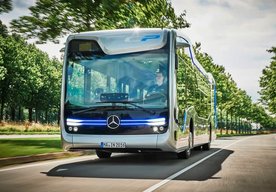 Photo Takto raz budeme cestovať v MHD. Mercedes predstavil autonómny autobus budúcnosti.