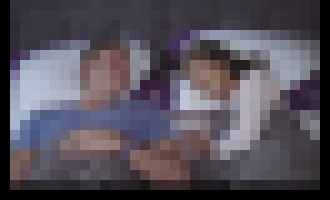 Photo Na toto sme čakali. Hightech vankúš ZEEQ spríjemní zaspávanie hudbou a preruší chrápanie keď treba