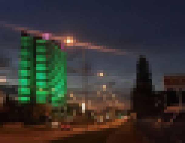 Photo Telekom ďakuje Petrovi Saganovi zelenou farbou