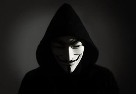 Photo Hackeri zo skupiny Anonymous napadli weby firiem ministra financií ČR Andreja Babiša