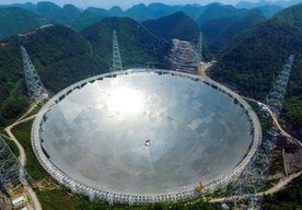 Photo ČÍNA: Najväčší rádioteleskop na svete uviedli do testovacej prevádzky