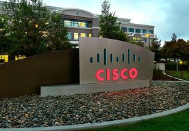 Photo Cisco a Salesforce oznámili strategickú alianciu. Zameria sa na oblasti tímovej spolupráce, internetu vecí a na kontaktné centrá