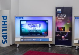 Photo Philips predstavil nový UltraHD televízor, prvý OLED TV s podsvietením Ambilight a hybrid televízora, monitora a bluetoothového 