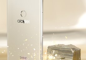 Photo ČR: Alcatel SHINE LITE - štýlový smartphone pre tých, ktorí chcú zažiariť
