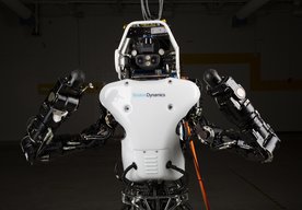 Photo Budú nám roboti pomáhať alebo nás nahradia?