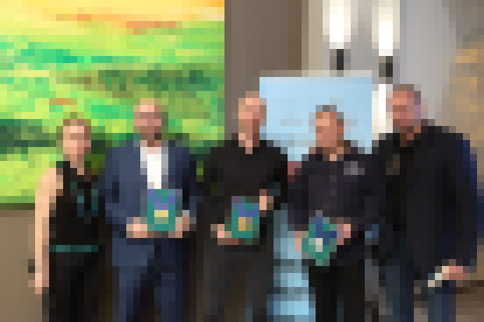 Photo ASUS? ACER? HP? DELL? APPLE? LENOVO? SONY? SAMSUNG? Poznáme výsledky súťaže NOTEBOOK ROKA