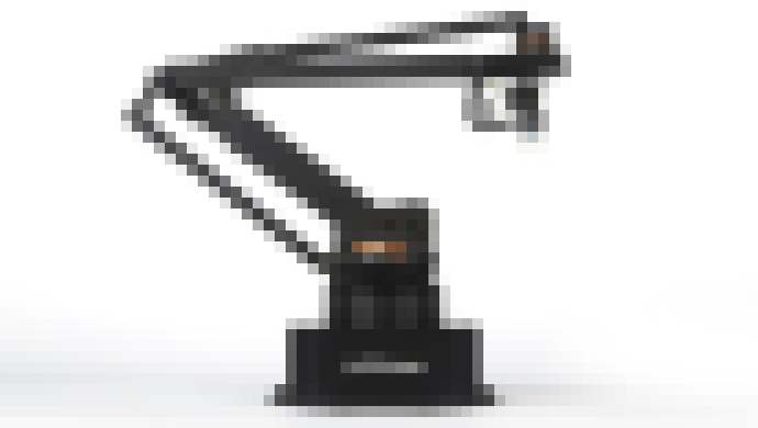 Photo Robotické rameno uArm Swift vie kresliť, tlačiť v 3D, gravírovať laserom a môžete si s ním zahrať aj šachy