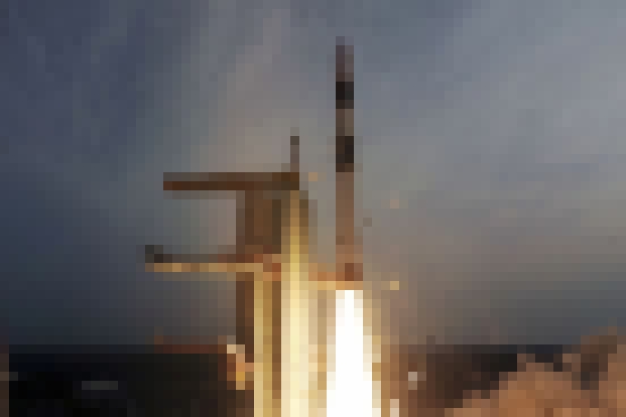 Photo Raketa vyniesla na obežnú dráhu Zeme rekordných 104 družíc