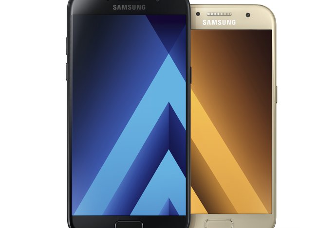 Photo Recenzia: Samsung Galaxy A3 a A5 (2017) - luxus v strednej triede