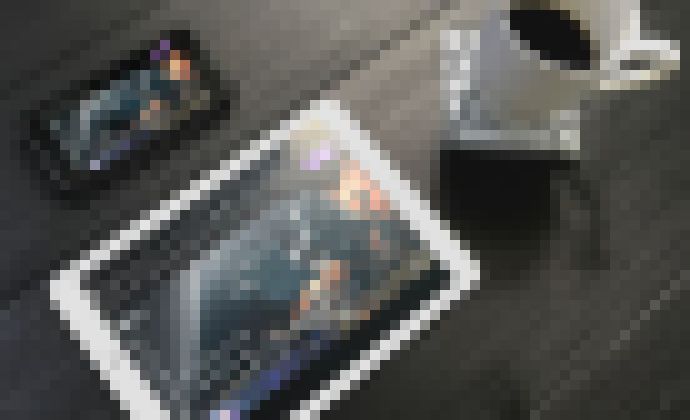 Photo Vyzerá ako tablet, ale nie je to tablet. Superscreen je externý dotykový displej pre smartfóny 