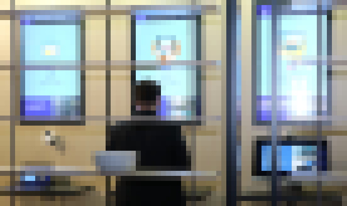 Photo Zákazník pod dohľadom. Budú predavači cez kamery analyzovať z výrazu našej tváre záujem o kúpu? 