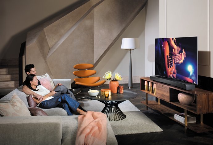 Photo Samsung HW-MS650: Priestorový zvuk domáceho kina zo soundbaru