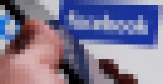 Photo Unikli dokumenty Facebooku, podľa ktorých moderátori vyhodnocujú násilie a pornografiu. Majú na to iba pár sekúnd  