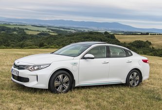 Photo Recenzia: Kia Optima Plug-In Hybrid