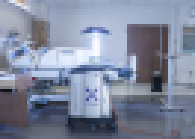 Photo Robot v nemocnici zabíja mikróby spôsobujúce infekcie 