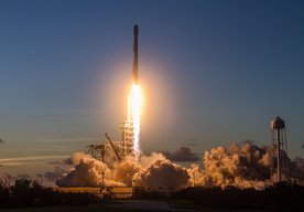 Photo Satelit EchoStar 105/SES-11 úspešne vypustený do vesmíru na rakete Falcon 9 od SpaceX