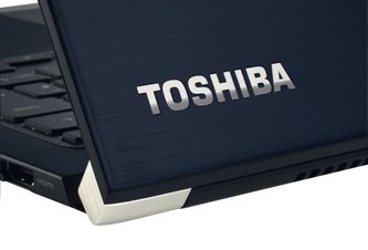 Photo ČR: Toshiba prezrádza koncept svojich notebookv pre spoločnosti 