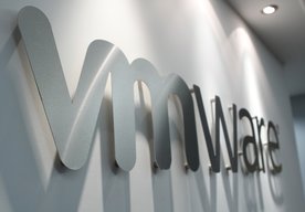 Photo ČR: Bankové domy zavádzajú najmodernejšie informačné technológie, ukázal prieskum spoločnosti VMware