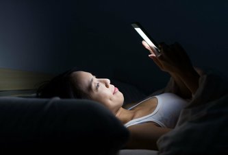 Photo Môže vám nočný režim na iPhone pomôcť k lepšiemu spánku?