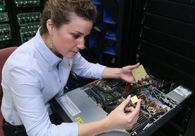 Photo IBM predstavuje najpokročilejší server navrhnutý pre umelú inteligenciu