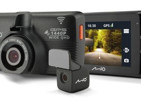 Photo Mio MiVue 752 WIFI Dual: Kompaktná kamera do auta s GPS 