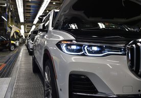 Photo Odpočítavanie sa začalo: prvé predsériové modely BMW X7 schádzajú z montážnej linky.