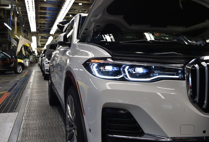 Photo Odpočítavanie sa začalo: prvé predsériové modely BMW X7 schádzajú z montážnej linky.