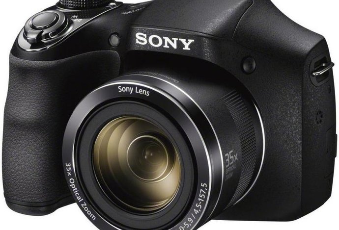 Photo Sony rozširuje svoj rad objektívov s bajonetom E o vysoko kvalitný objektív s veľkým zväčšením APS-C 18–135 mm F3,5–5,6